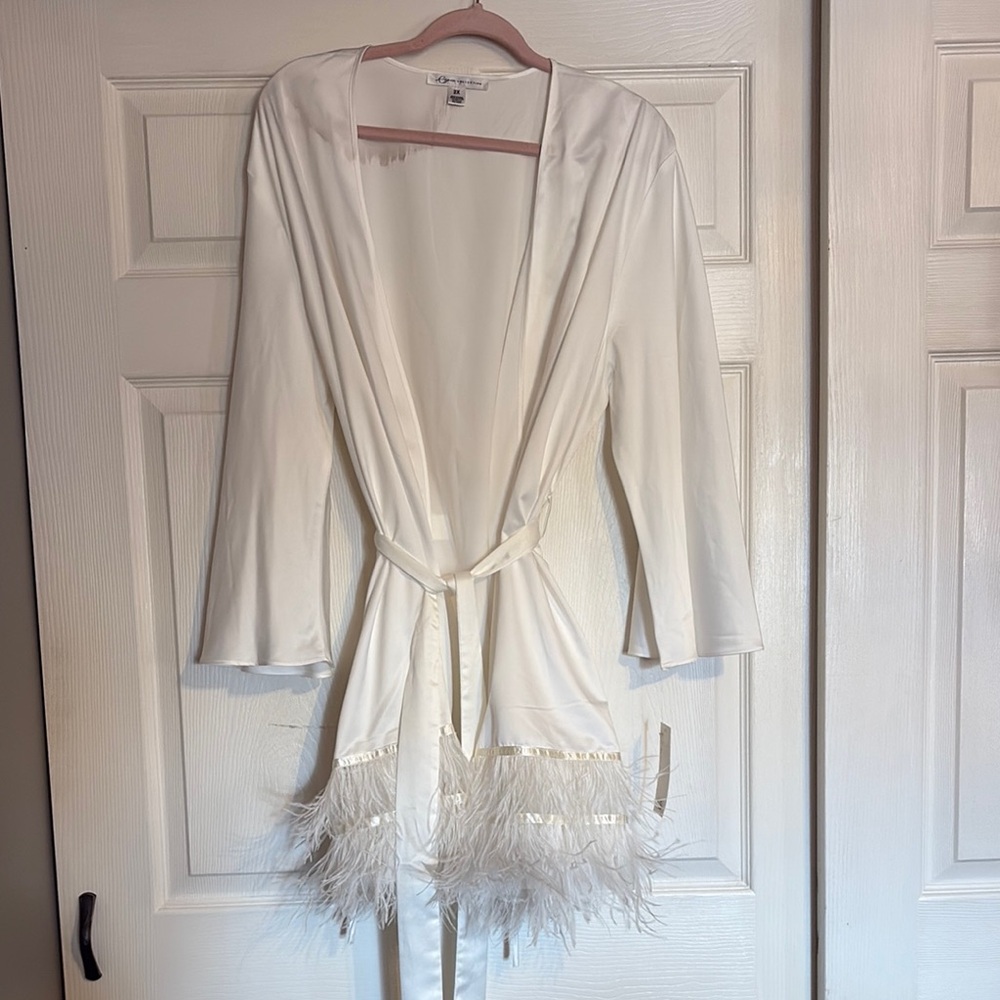 Feather-Trim Satin Wrap Robe in Ivory